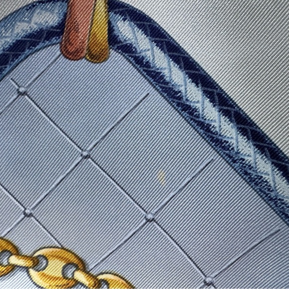 Authentic Cartier Scarf - Picture 9 of 11